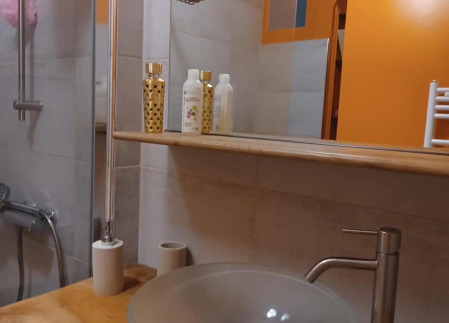 Chambre Calme Et Agreable Replonges Couette-café