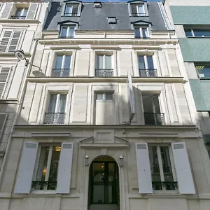 Hector 2*, Paris France